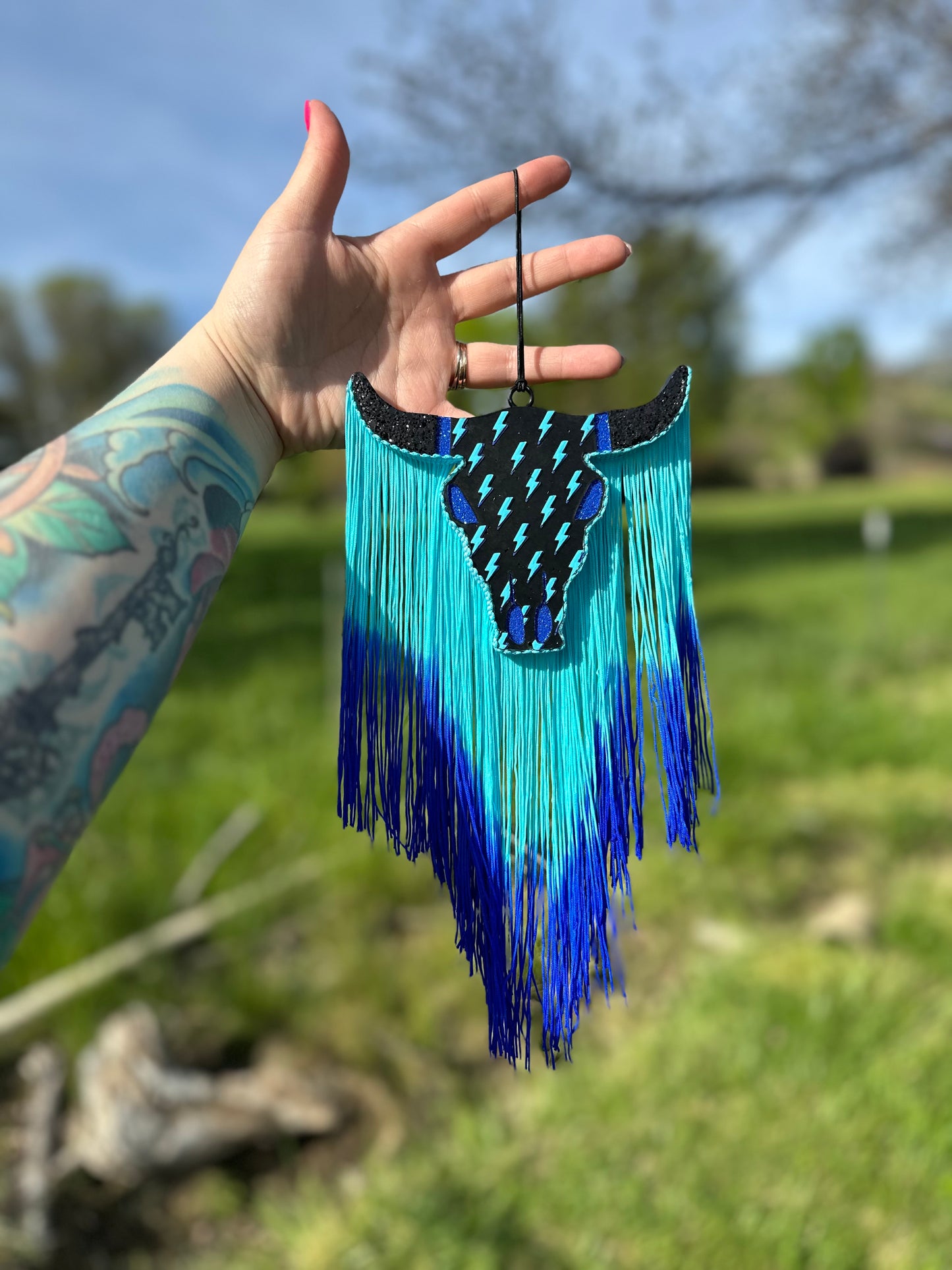 Lighting Bolt Ombré Bull Skull Freshie