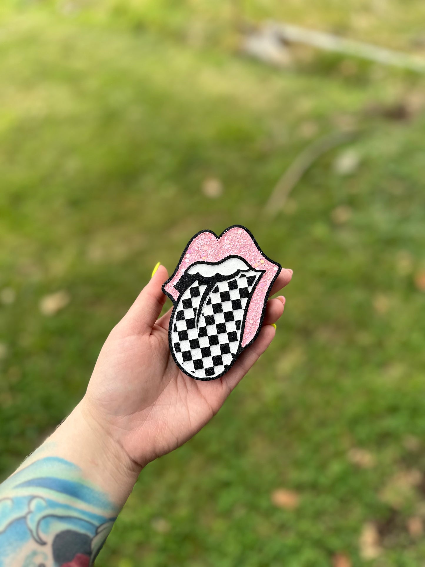 Baby Pink Checkered Tongue Freshie