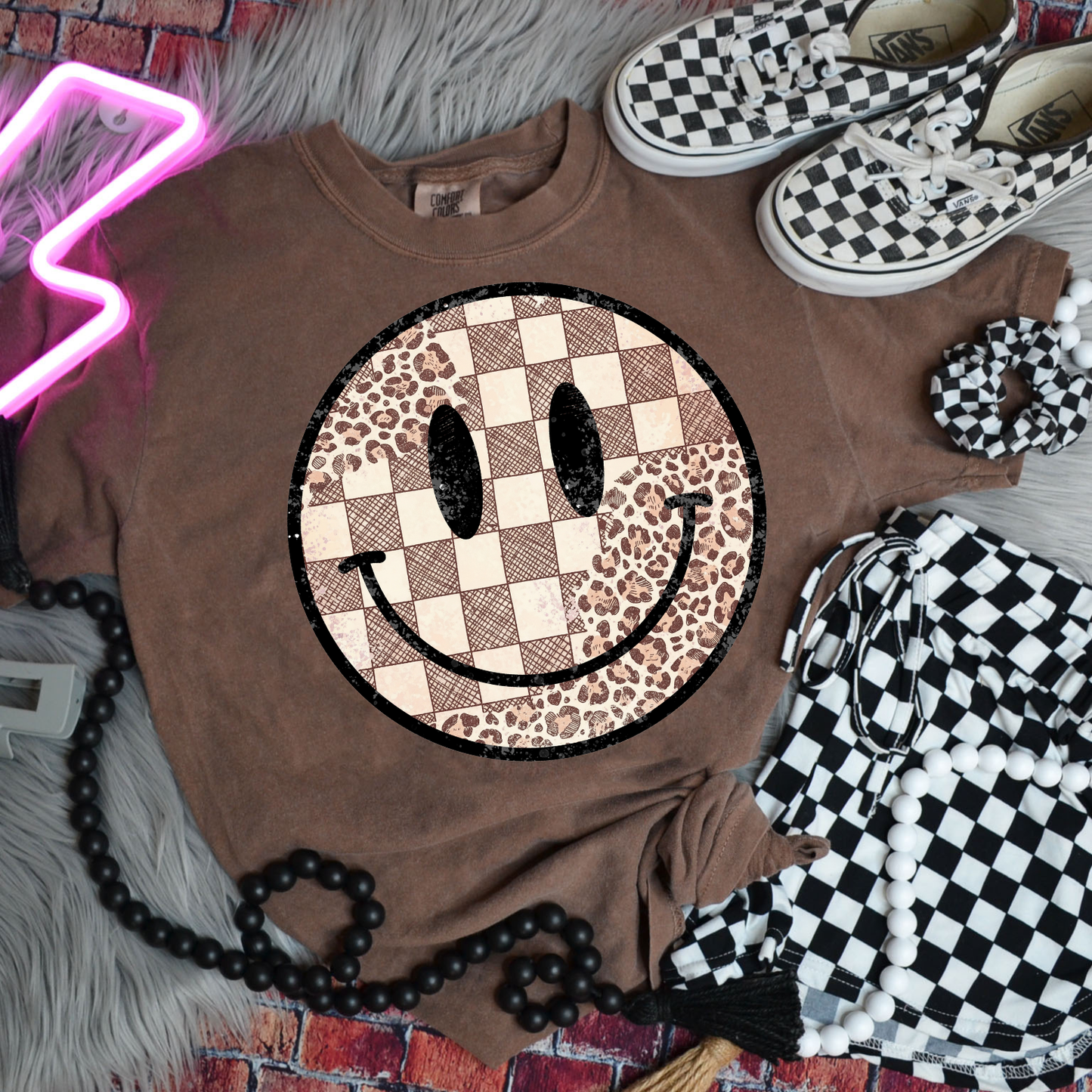Beige Smiley