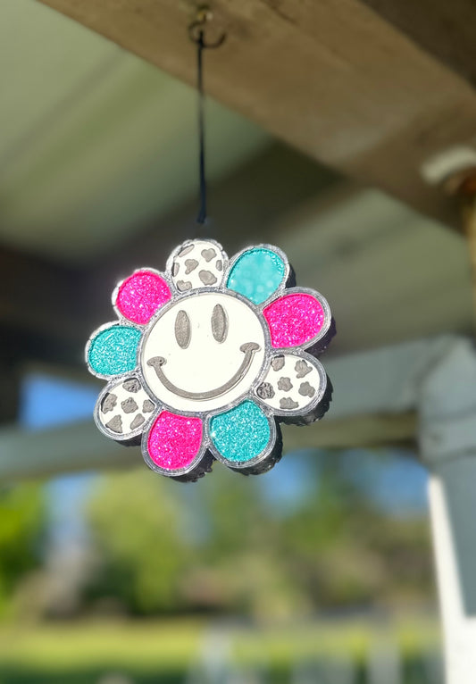 Cow Accent Smiley Flower Freshie